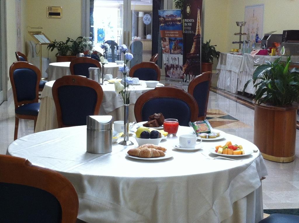 Hotel Villa Medici Rocca San Giovanni Kültér fotó