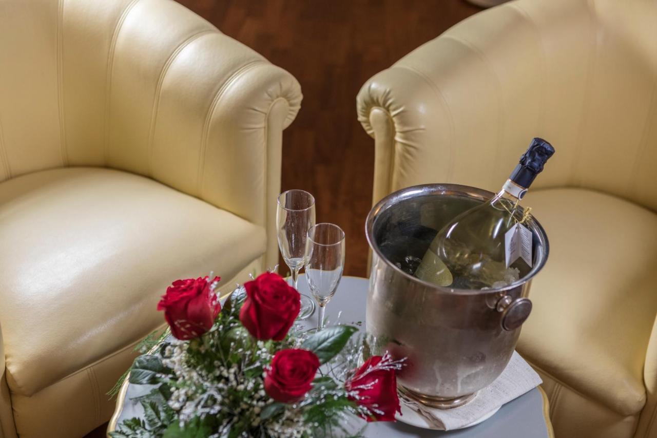 Hotel Villa Medici Rocca San Giovanni Kültér fotó